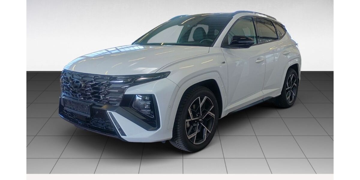 Hyundai TUCSON 16.620 km 36.980 € Dresden / Radebeul 01445