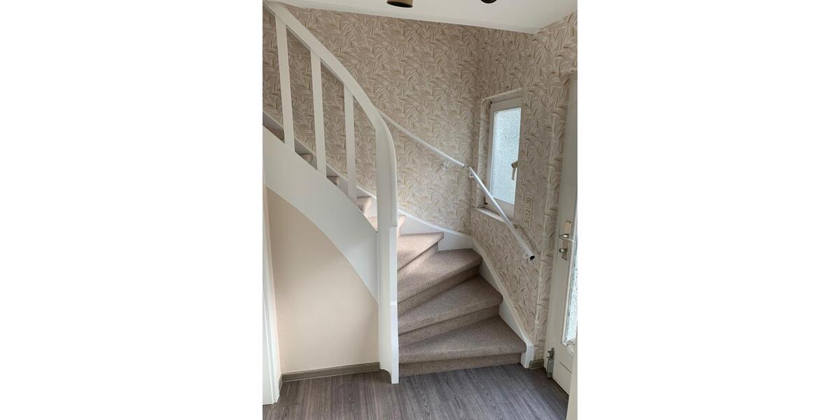 1-Familienwohnhaus mit barrierefreiem EG., nähe Zentrum 3 zimmer