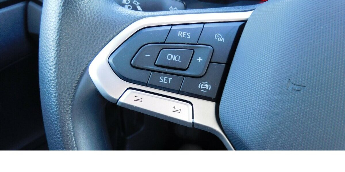 VW Taigo 1.0 TSI BMT Klima Radio 28.300 km 15.690 &euro; Vordorf 38533