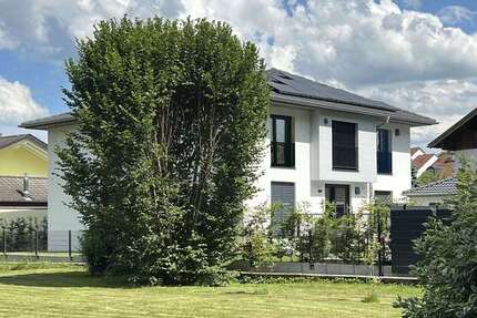 Haus zum Kaufen in Kolbermoor 958.000 € 167.2 m² 6 zimmer