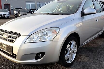 Kia ceed / Ceed 194.364 km 2.990 &euro; Hechingen 72379