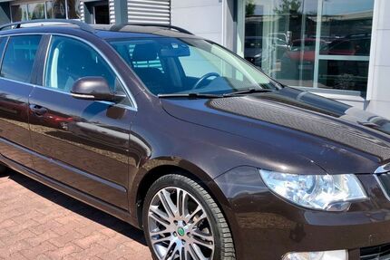 Skoda Superb 198.151 km 6.799 &euro; Halle/Saale 06118
