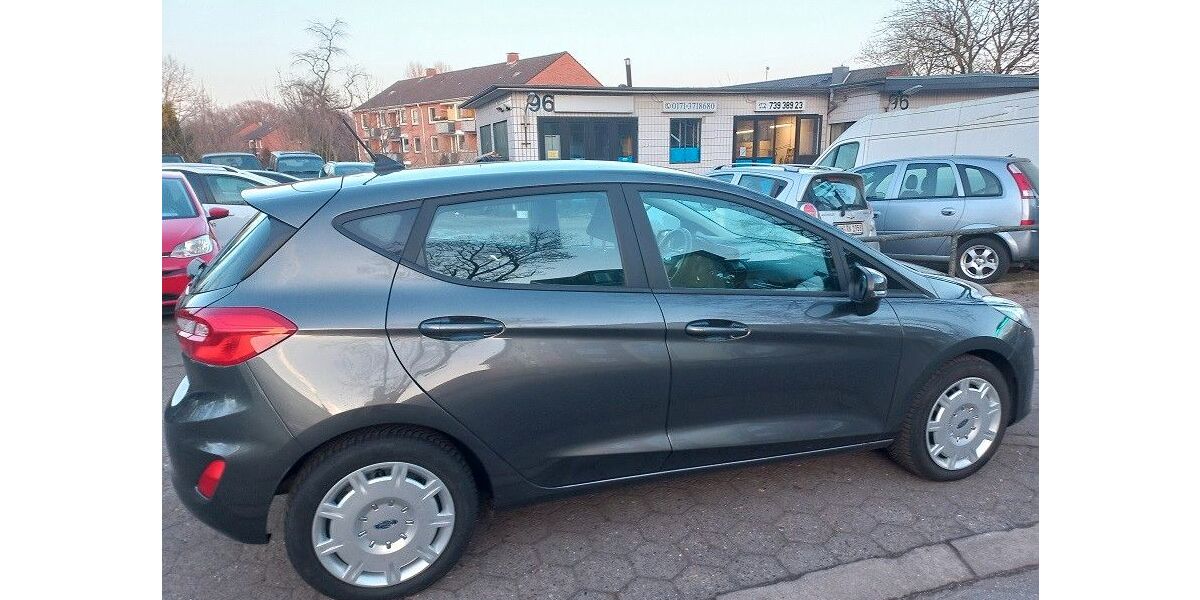 Ford Fiesta 114.531 km 9.000 &euro; Hamburg 21031