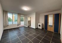 Helle 1-Zimmer-Wohnung mit Balkon & Stellplatz in Frankfurt-Nied