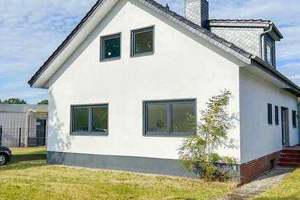 Haus Schwanewede - 7 Zimmer, 173 m&sup2;, 324.000&euro; | Angebot:25282787