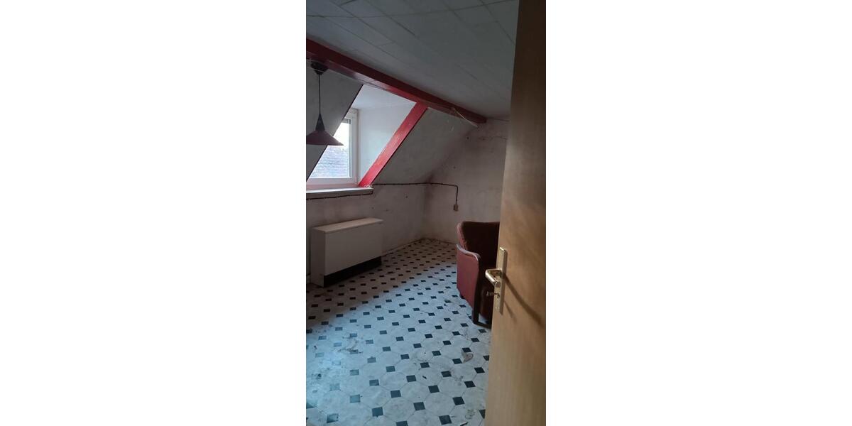 Doppelhaushälfte Löbau - 5 Zimmer, 90 m&sup2;, 51.000&euro; | Angebot:26847389