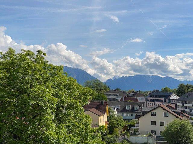 Etagenwohnung Freilassing Aumühle - 3 Zimmer, 77 m&sup2;, 990&euro; | Angebot:26908723