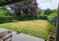 helle und ruhige EG-Wohnung mit Garten, Aufzug, EBK, Stellplatz
