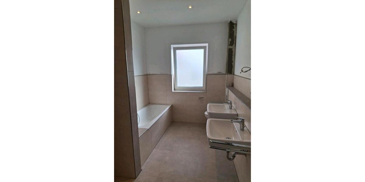 Bungalow Friesoythe - 4 Zimmer, 115 m&sup2;, 1.450&euro; | Angebot:25410116