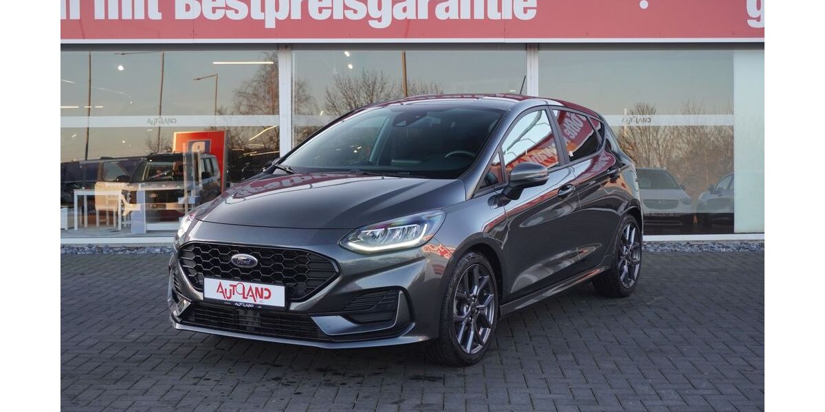 Ford Fiesta 30.587 km 18.950 &euro; Köthen 06366