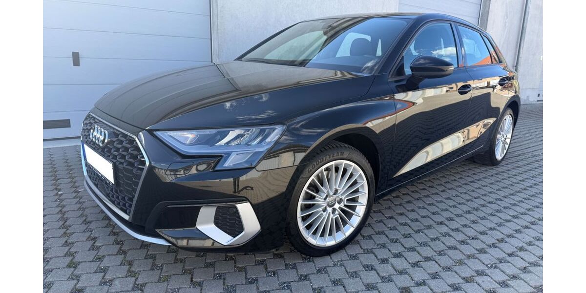 Audi A3 99.950 km 17.950 &euro; Berlin 13156