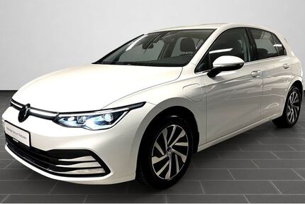 VW Golf 19.936 km 23.700 &euro; Wiesbaden 65189