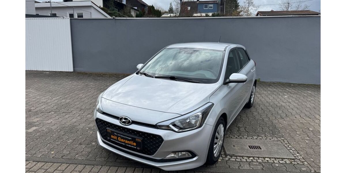 Hyundai i20 140.345 km 6.999 &euro; Riegelsberg 66292