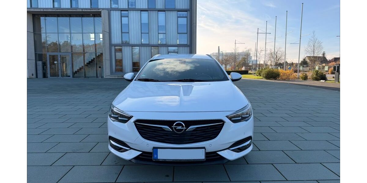 Opel Insignia 174.500 km 10.890 &euro; Raunheim 65479