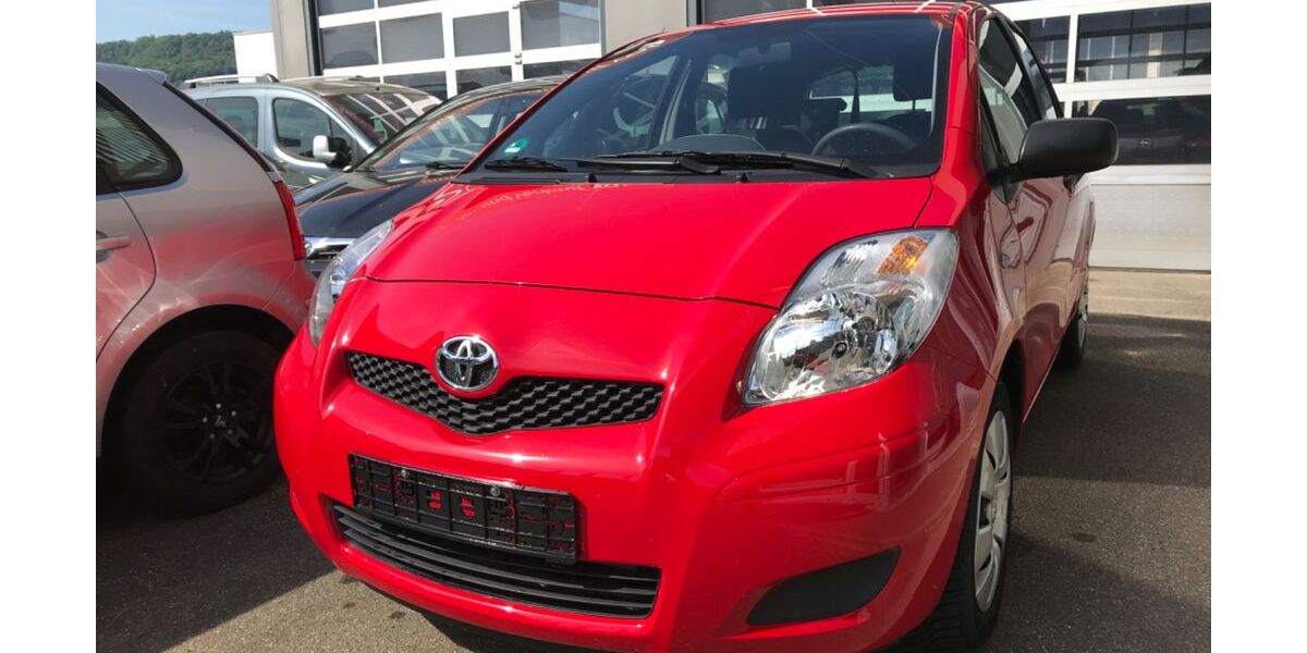 Toyota Yaris 19.480 km 6.950 &euro; Bad Säckingen 79713