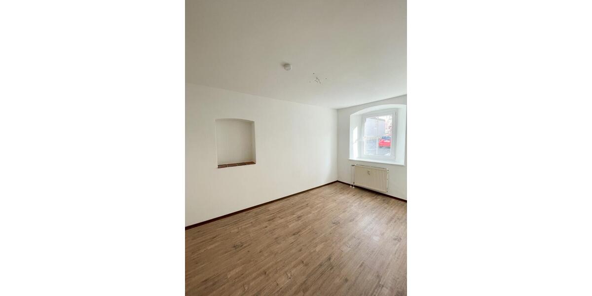 Erdgeschoßwohnung Waldmünchen - 2 Zimmer, 47 m&sup2;, 310&euro; | Angebot:26637693