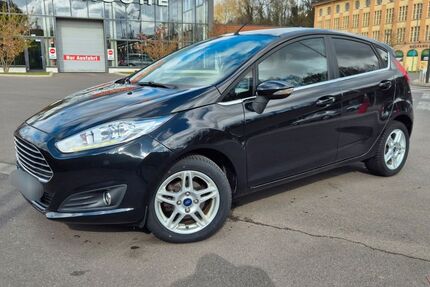 Ford Fiesta 99.311 km 5.600 &euro; Schiffweiler/Landsweiler-Reden 66578