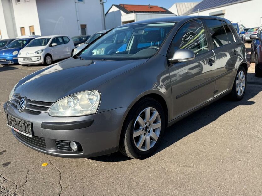 VW Golf 208.873 km 2.299 € Lampertheim 68623
