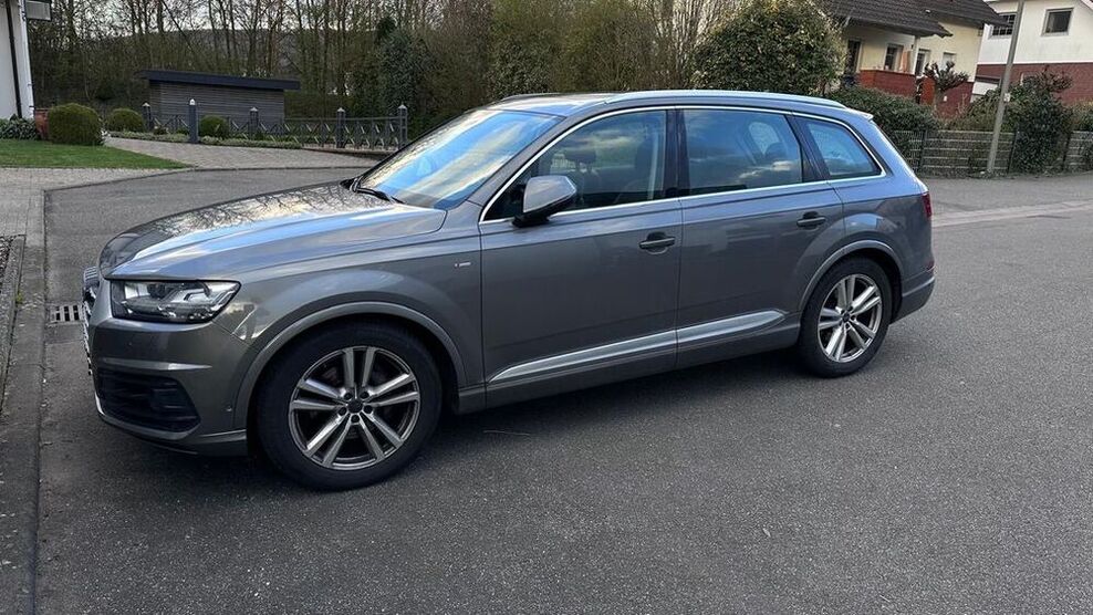Q7