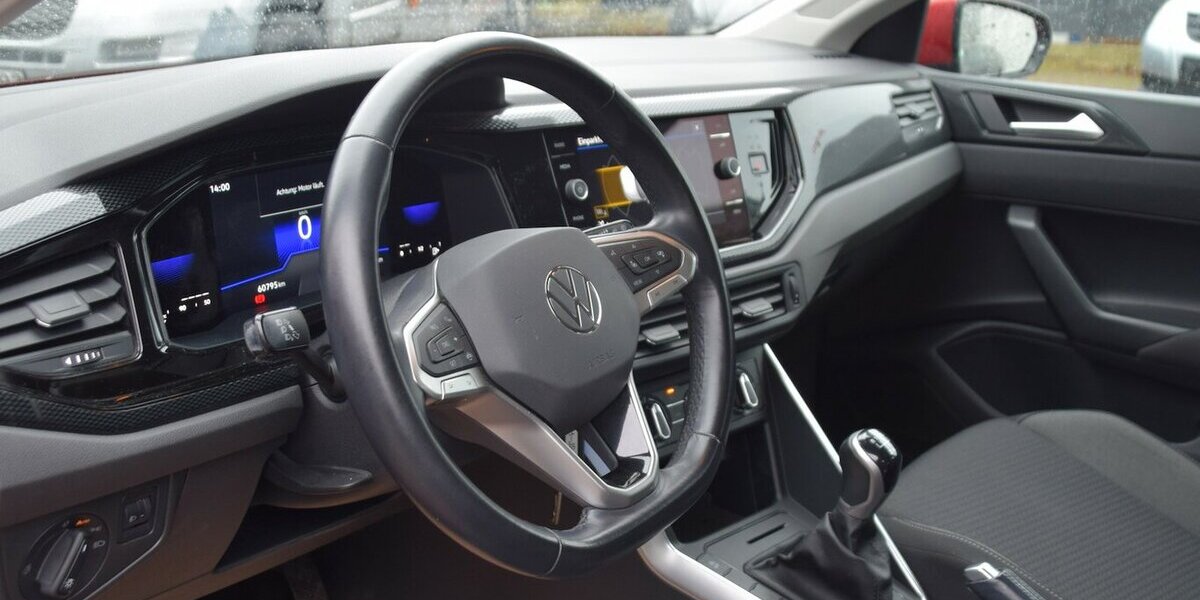 VW Polo 1,0 Life Navi*Klima*PDC*APP*LED*Allseason 60.000 km 13.980 &euro; Rastede 26160