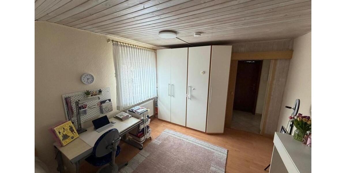 Dachgeschoßwohnung Hillscheid - 2 Zimmer, 52 m&sup2;, 550&euro; | Angebot:26676849