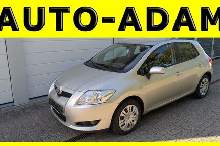 Toyota Auris 105.598 km 4.450 &euro; Lübeck 23556