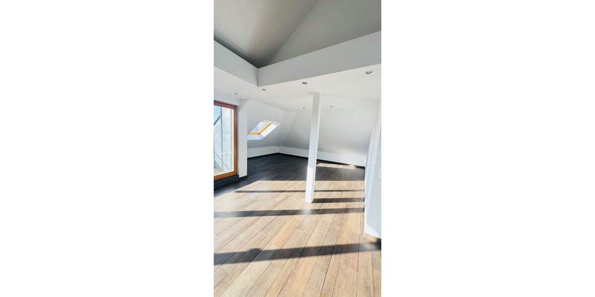 Etagenwohnung Euskirchen Innenstadt - 4 Zimmer, 134 m&sup2;, 429.000&euro; | Angebot:25385846