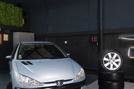 Peugeot 206 106.943 km 2.900 &euro; Ludwigshafen am Rhein 67061