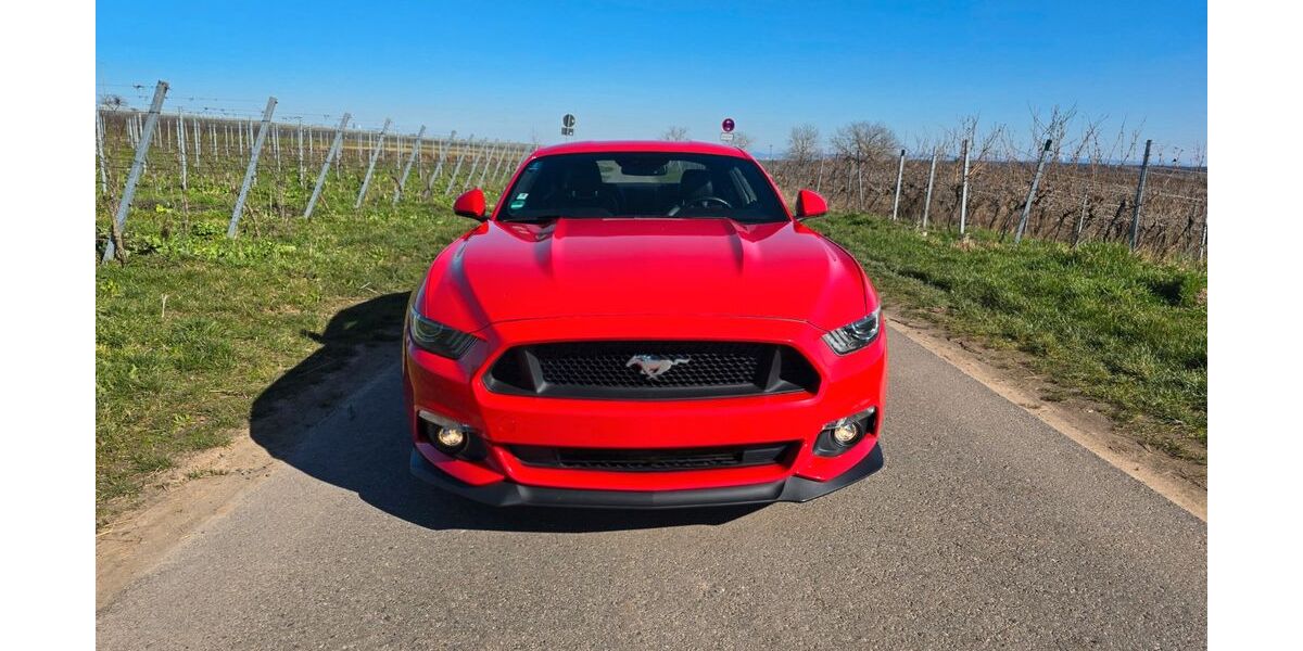 Ford Mustang 57.000 km 34.200 &euro; Freinsheim 67251