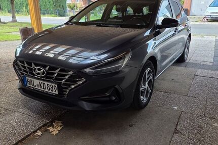 Hyundai i30 198.888 km 8.300 &euro; Winsen Luhe 21423