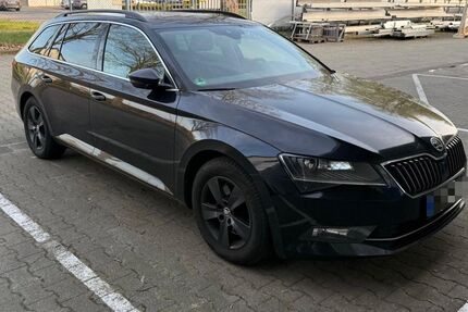 Skoda Superb 217.000 km 10.800 &euro; Meerbusch 40670