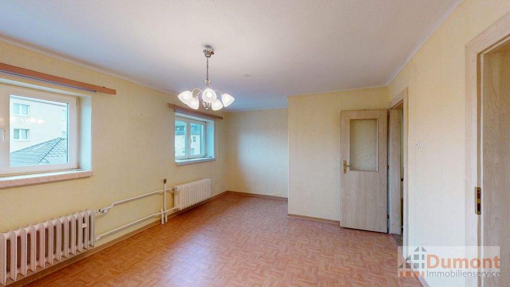 Reihenhaus mit Ausbaupotenzial und pflegeleichtem Grundstück in beliebter Lage von Merseburg. 3 zimmer