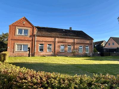 VIEL RAUM UND PRIVATSPHÄRE - CHARMANTES ZUHAUSE - Zweifamilienhaus Tarnow | Angebot:25708665