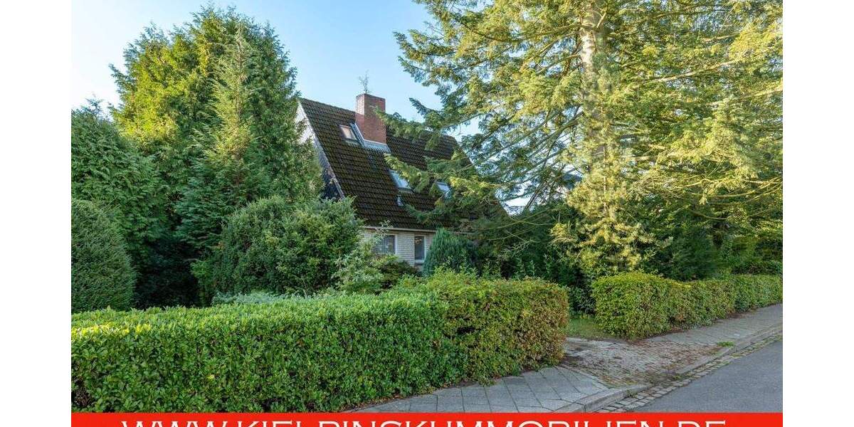 ! Sanierungsbedürftiges Einfamilienhaus oder Baugrundstück ! 6 zimmer