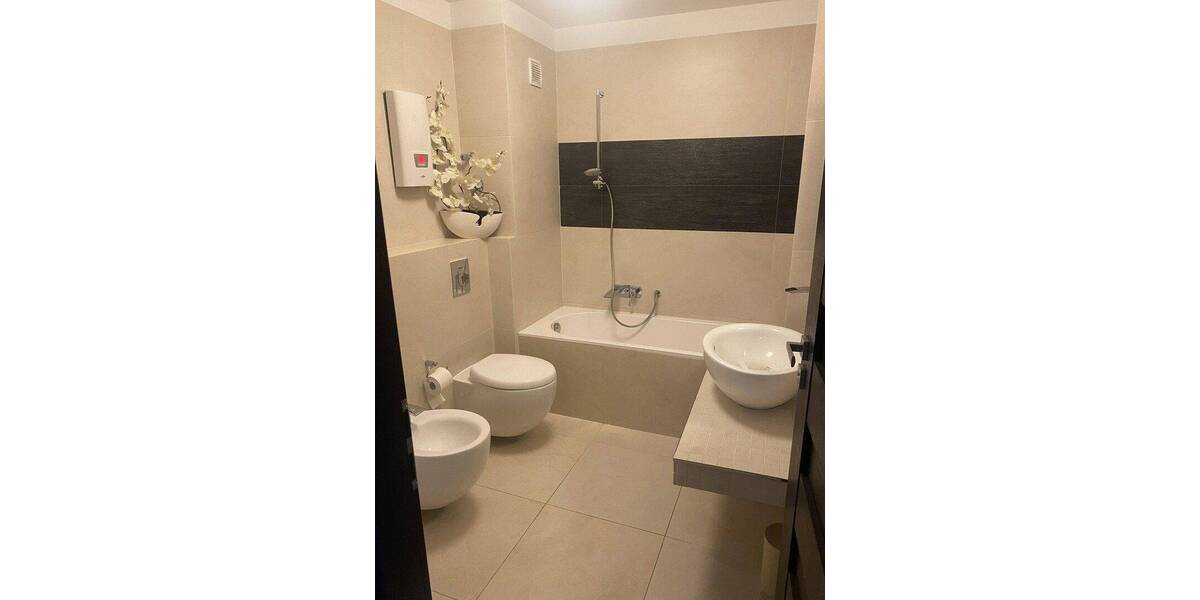 Etagenwohnung Berlin Wilmersdorf - 3 Zimmer, 80 m&sup2;, 2.100&euro; | Angebot:26862389