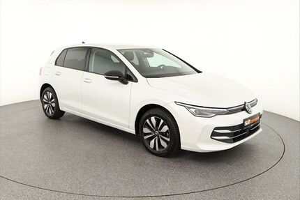 VW Golf 35.699 km 24.880 &euro; Garching 85748