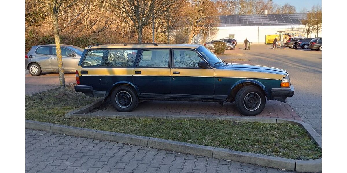 Volvo 240 163.000 km 8.800 &euro; Braunschweig 38106