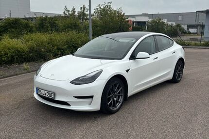 Tesla Model 3 73.000 km 25.800 &euro; Schweich 54338