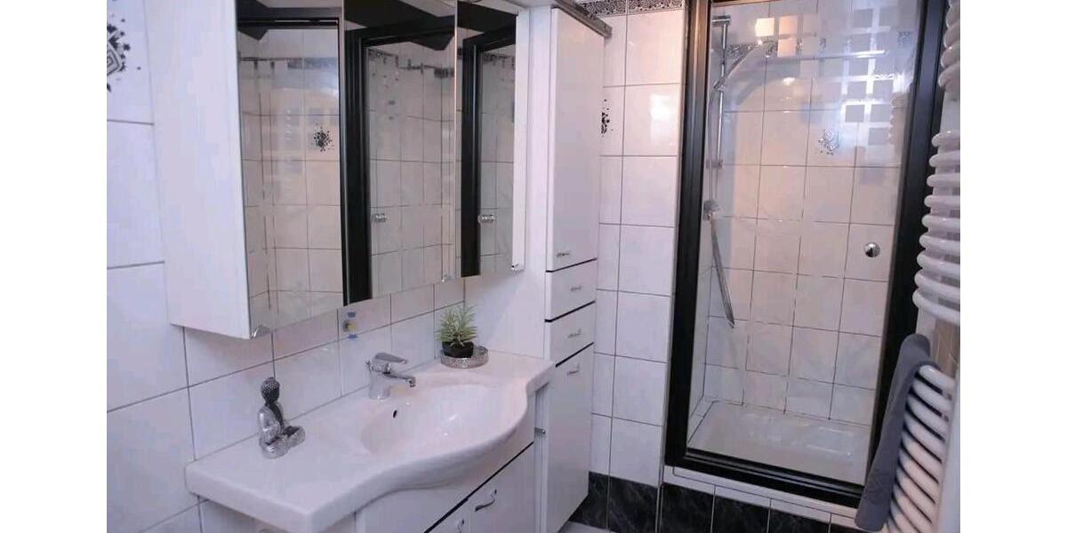 Etagenwohnung Solms - 3 Zimmer, 86 m&sup2;, 850&euro; | Angebot:26311653