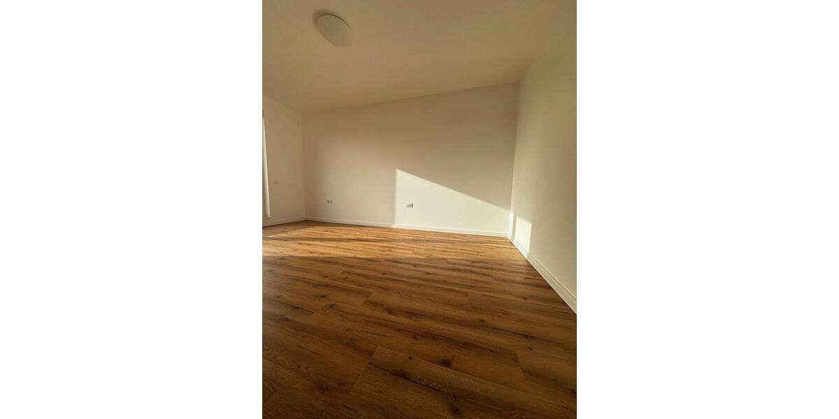 Terrassenwohnung Krefeld Stadtmitte - 4 Zimmer, 132 m&sup2;, 1.500&euro; | Angebot:25429653