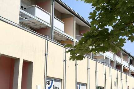 Wohnung zum Kaufen in Karlsruhe 250.000 € 73.97 m²