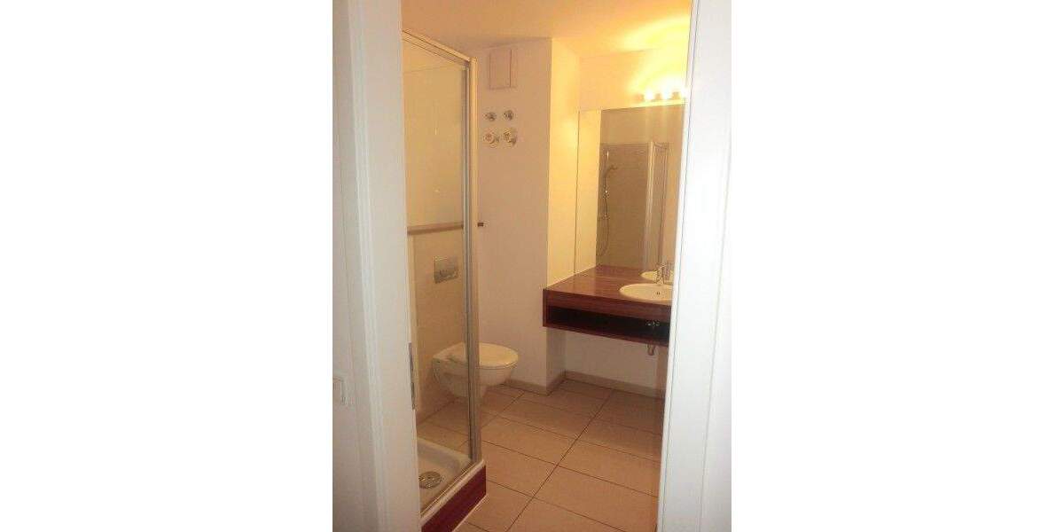 Etagenwohnung Fürth Innenstadt - 2 Zimmer, 59 m&sup2;, 185.000&euro; | Angebot:25562975