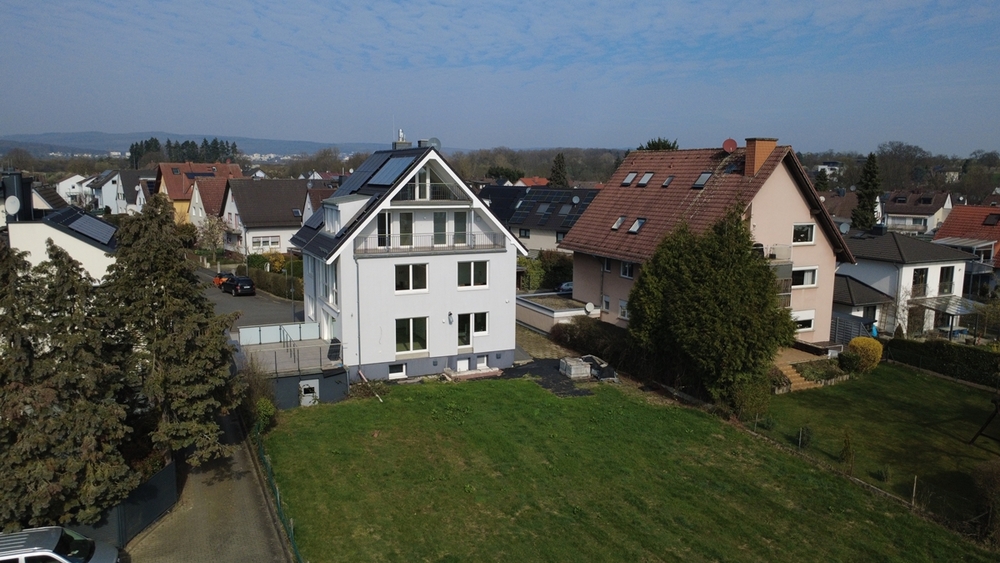 Bad Homburg - Ober-Erlenbach: Exklusives freistehendes Einfamilienhaus in kinderfreundlicher Lage! - Einfamilienhaus Bad Homburg Gonzenheim | Angebot:25972249