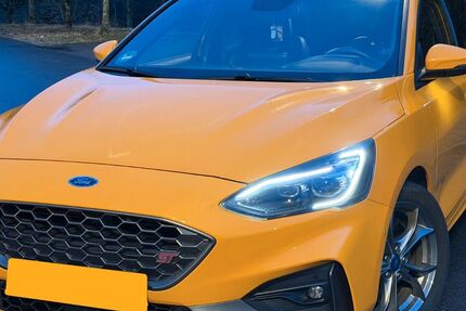 Ford Focus 54.201 km 26.900 &euro; Fastrau 54341