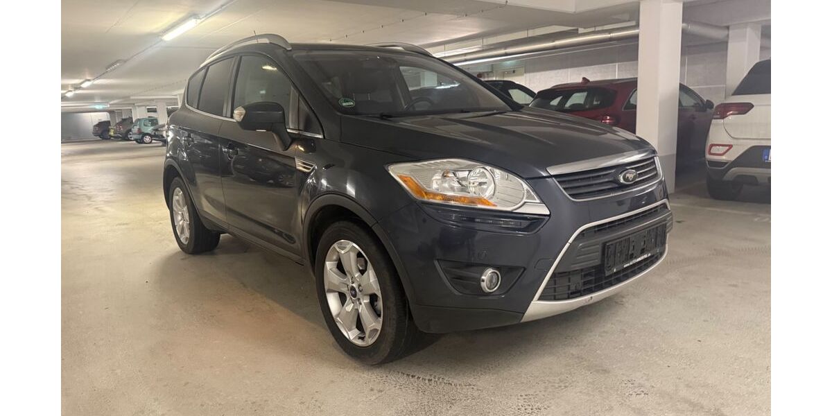 Ford Kuga 308.000 km 4.000 &euro; Essen 45326