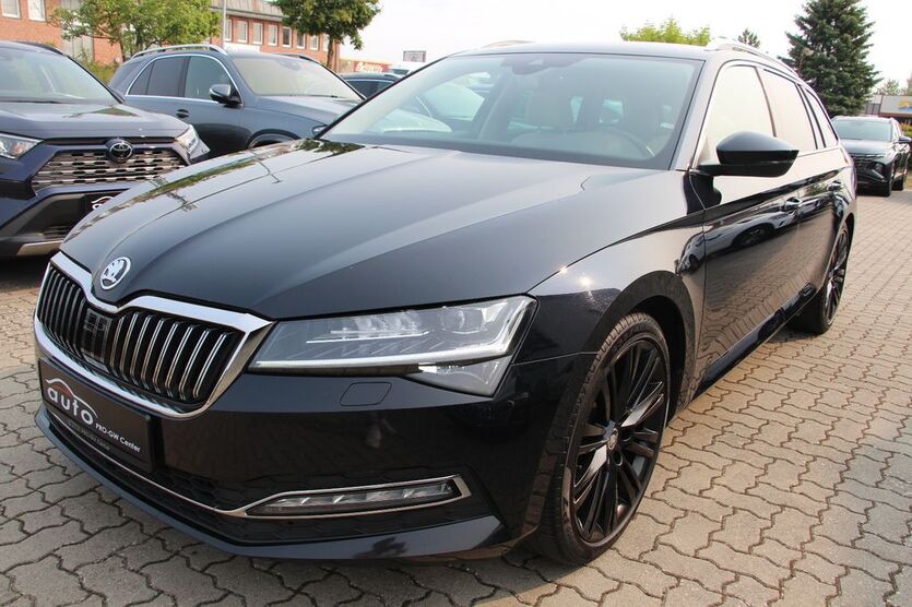 Skoda Superb 141.370 km 22.900 € Pampow 19075