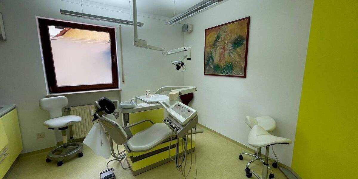 Gewerbeobjekt Kalchreuth - 5 Zimmer, 130 m&sup2;, 399.000&euro; | Angebot:26201982