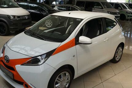 Toyota Aygo (X) 136.121 km 7.990 € Hamburg 22043