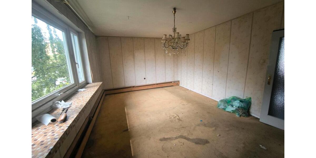 Einfamilienhaus Waldsassen - 6 Zimmer, 180.000&euro; | Angebot:21813445