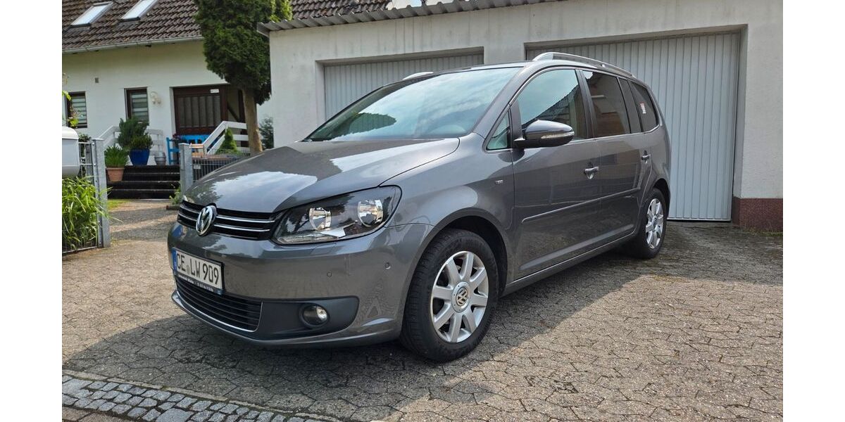 VW Touran 192.000 km 7.599 &euro; Winsen 29308
